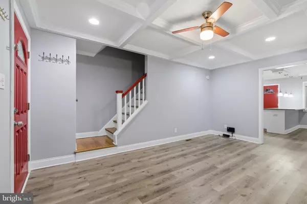 Dundalk, MD 21222,811 MILDRED AVE