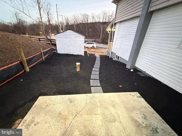 Martinsburg, WV 25404,959 GOLF COURSE RD