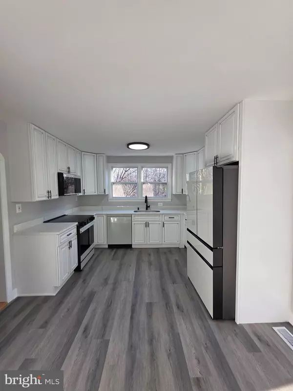 25294 VISTA RD, Hollywood, MD 20636