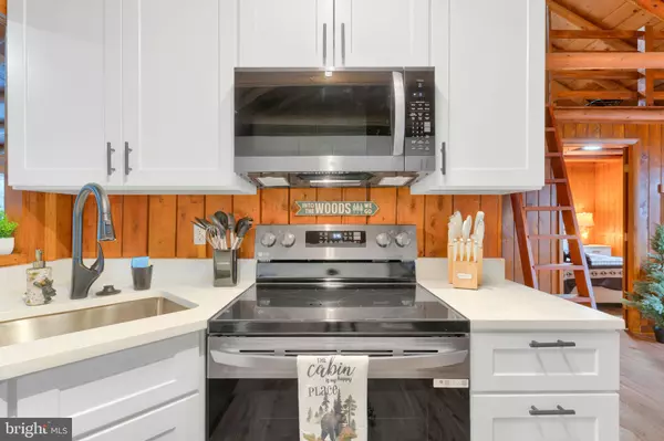 Lusby, MD 20657,428 COUNCIL BLUFFS CT