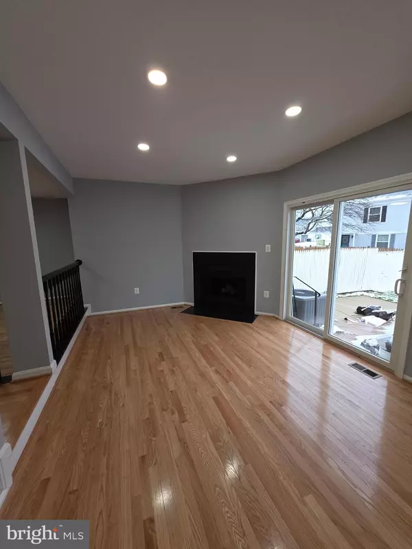 Upper Marlboro, MD 20774,3030 SOUTH GRV