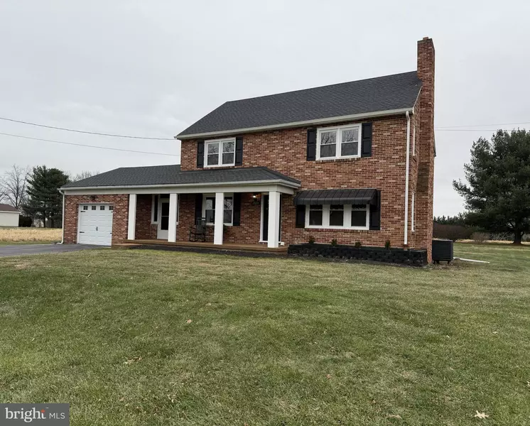 2029 STOVERSTOWN RD, Spring Grove, PA 17362