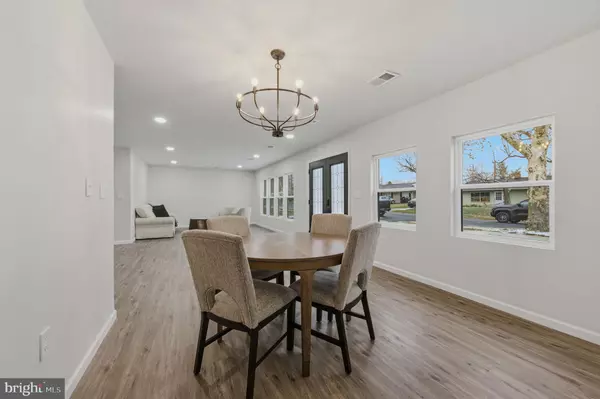 Newark, DE 19713,48 CHIPPENDALE CIR