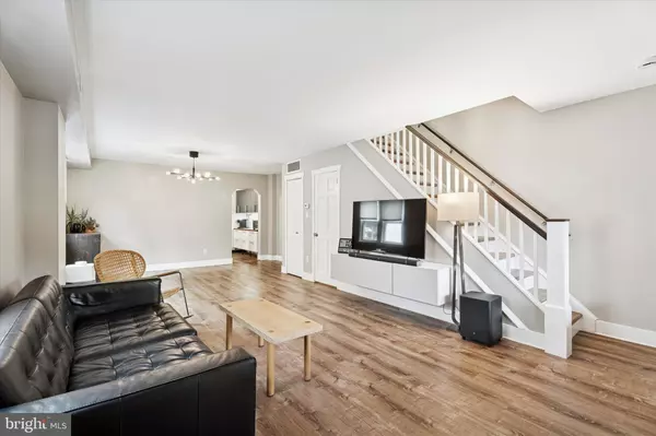 Jeffersonville, PA 19403,627 N FORREST AVE