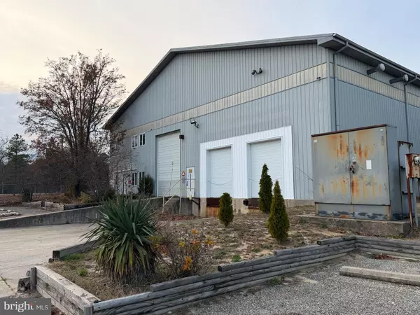 1801 EDEN RD, Millville, NJ 08332