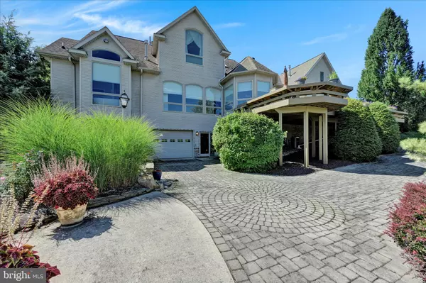 Orwigsburg, PA 17961,1161 S SUNSET DR