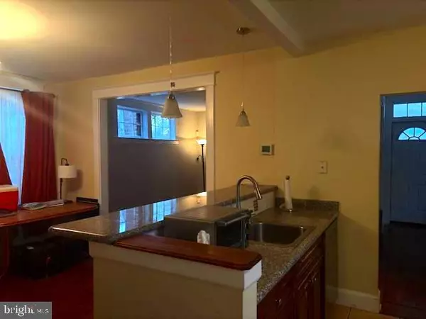 Baltimore, MD 21212,331 ROSSITER AVE