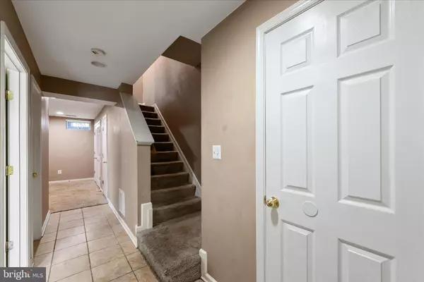 Strasburg, VA 22657,107 CANNON CT