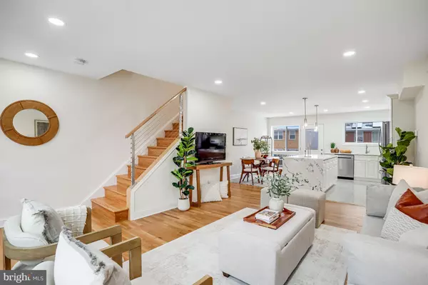 Washington, DC 20017,720 DECATUR ST NE