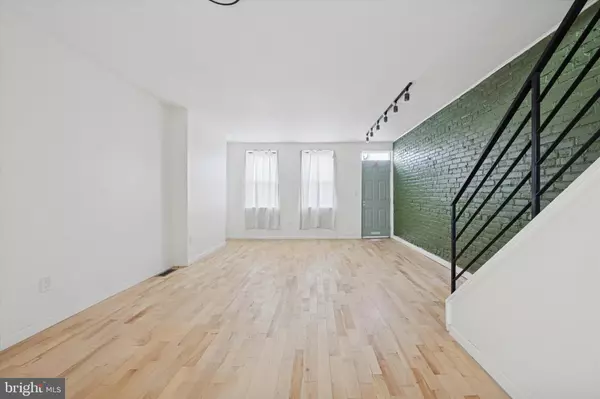 Philadelphia, PA 19146,1253 S 32ND ST