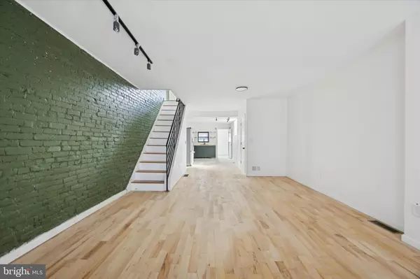 Philadelphia, PA 19146,1253 S 32ND ST