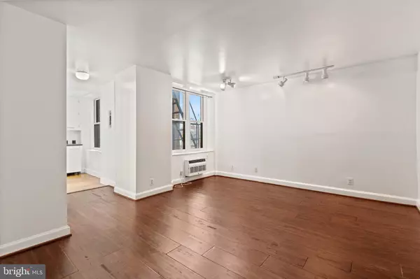 1316 NEW HAMPSHIRE AVE NW #306, Washington, DC 20036