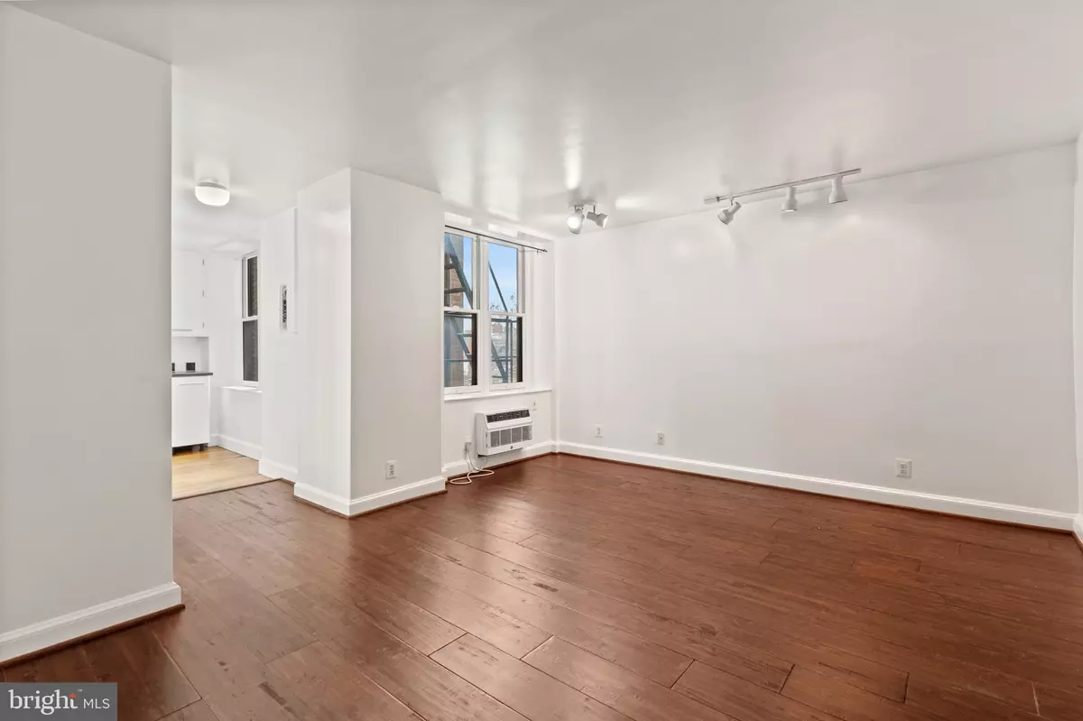 Washington, DC 20036,1316 NEW HAMPSHIRE AVE NW #306