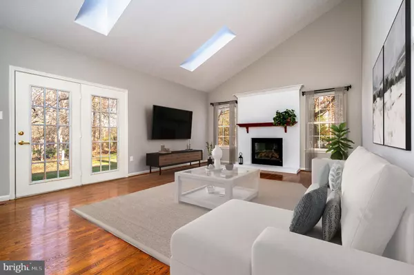 26 LITTLE RIVER RD, Laurel, MD 20724