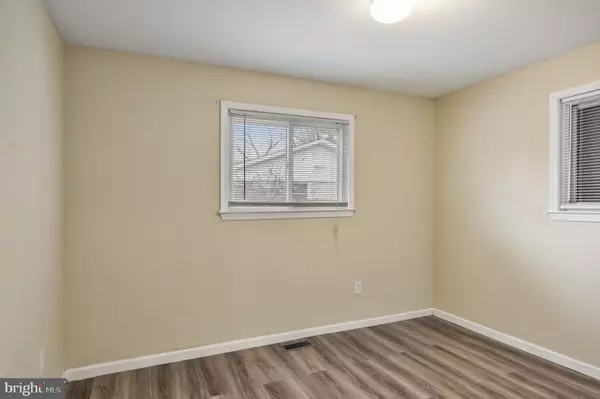 Pine Hill, NJ 08021,40 MAC KNIGHT DR