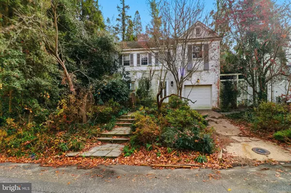 2351 49TH ST NW, Washington, DC 20007