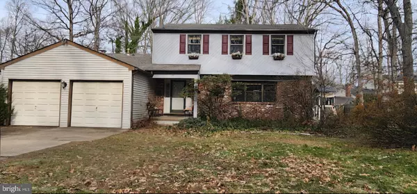 36 EVANINE DR, Berlin, NJ 08009