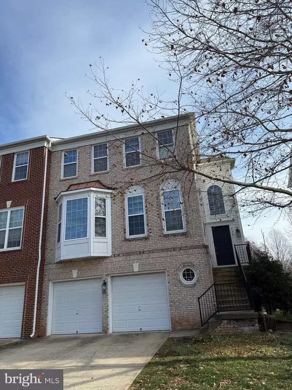 5247 JULE STAR DR, Centreville, VA 20120