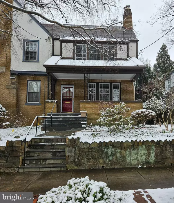 3622 VEAZEY ST NW, Washington, DC 20008