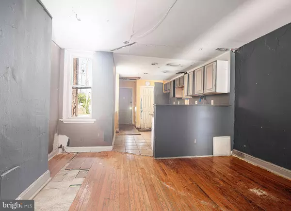 Baltimore, MD 21213,2528 E OLIVER ST