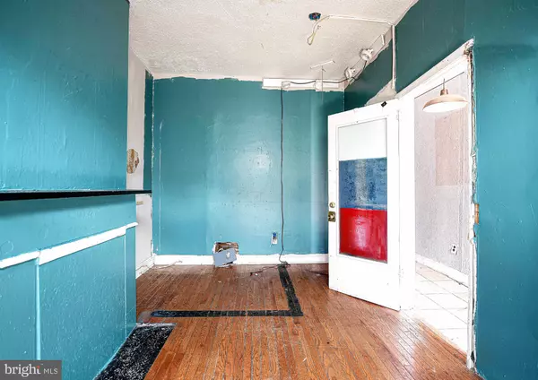 Baltimore, MD 21213,2528 E OLIVER ST