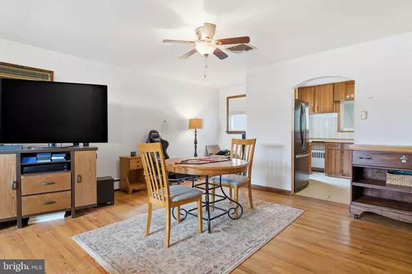 Bensalem, PA 19020,3517 BRISTOL RD