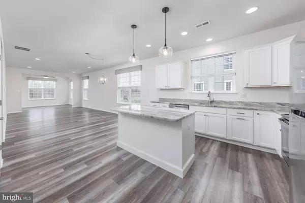 Williamstown, NJ 08094,43 QUEENSFERRY DR