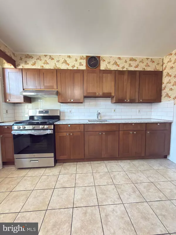 Philadelphia, PA 19120,441 E CHELTENHAM AVE