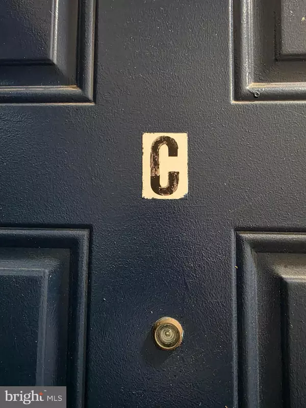 Philadelphia, PA 19134,2715 ONTARIO ST #C