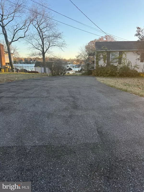 Glen Burnie, MD 21060,7655 TURNBROOK DR