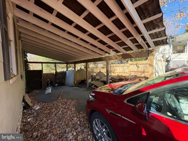 Baltimore, MD 21214,6204 FAIR OAKS AVE