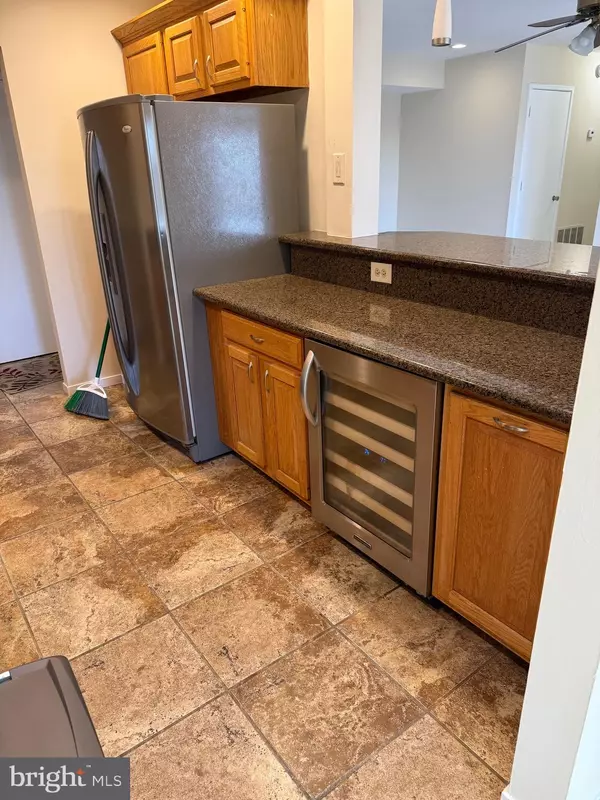 Herndon, VA 20170,531 FLORIDA AVE #104