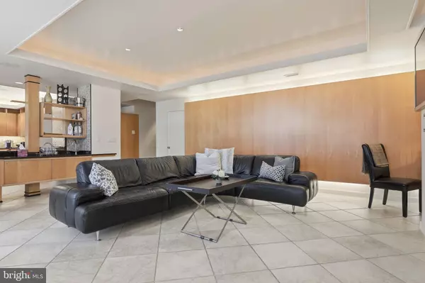 Margate City, NJ 08402,7701 ATLANTIC AVE #33A