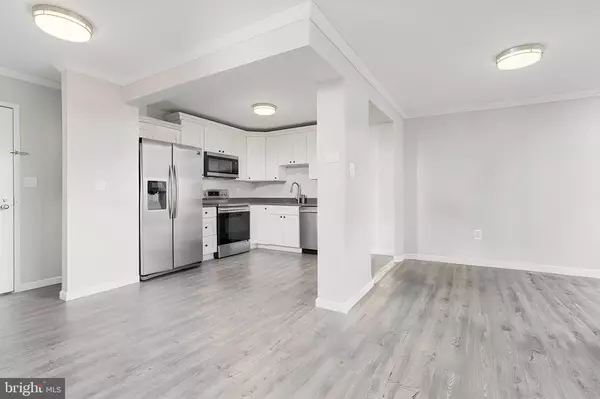 Mclean, VA 22102,8370 GREENSBORO DR #916