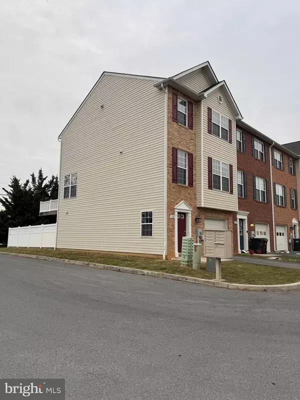 Greencastle, PA 17225,431 W BALTIMORE STREET #A