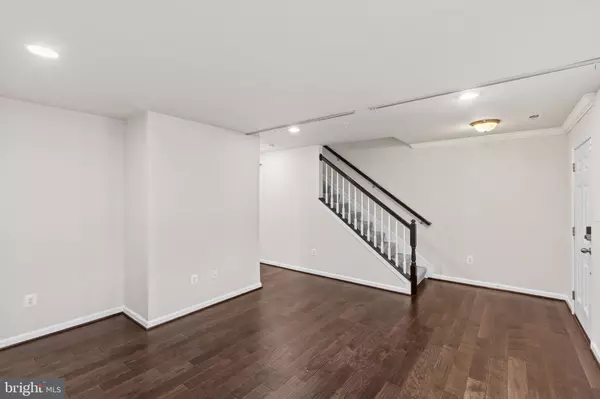 Hanover, MD 21076,7035 SOUTHMOOR ST