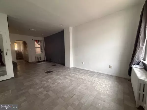 Reading, PA 19602,318 S 11TH ST