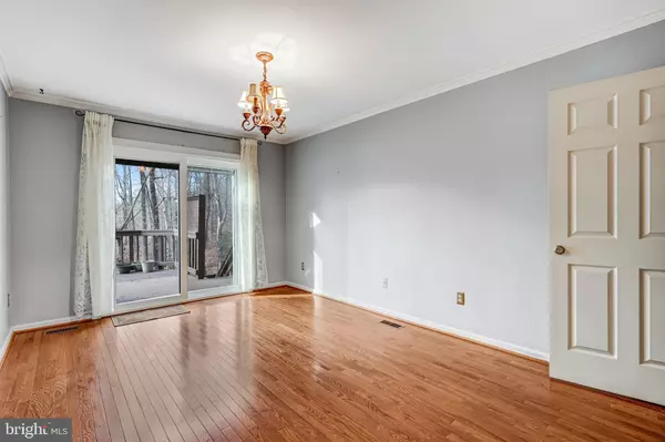 Springfield, VA 22153,8046 GALLA KNOLL CIR