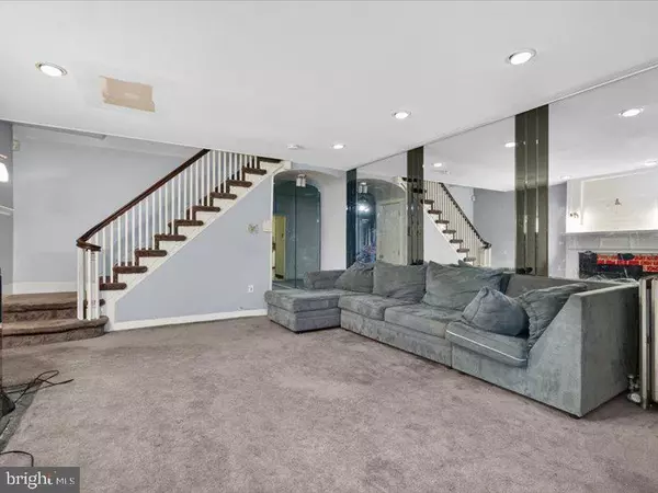 Philadelphia, PA 19138,7020 OGONTZ AVE