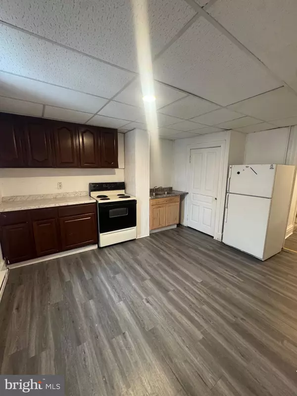 Harrisburg, PA 17103,1912 BRIGGS ST