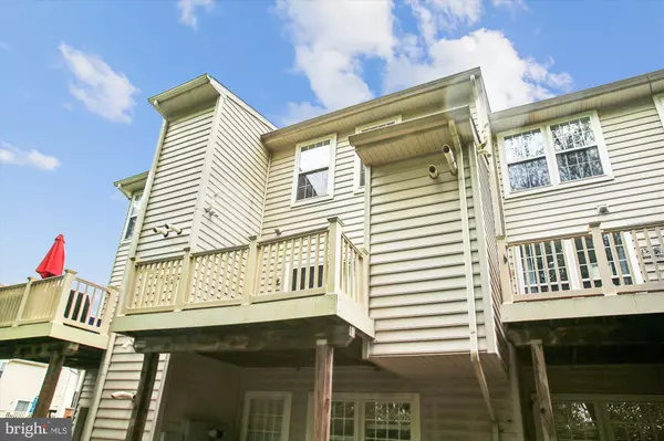 Frederick, MD 21703,6506-C WILTSHIRE DR #205