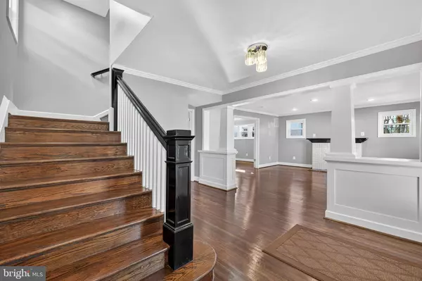 Martinsburg, WV 25404,913 N QUEEN ST