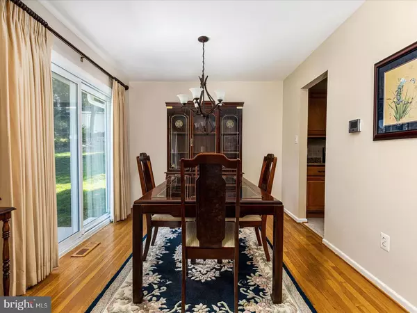 Springfield, VA 22150,6434 RIVES CT