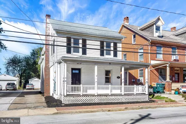 Strasburg, PA 17579,24 MILLER ST