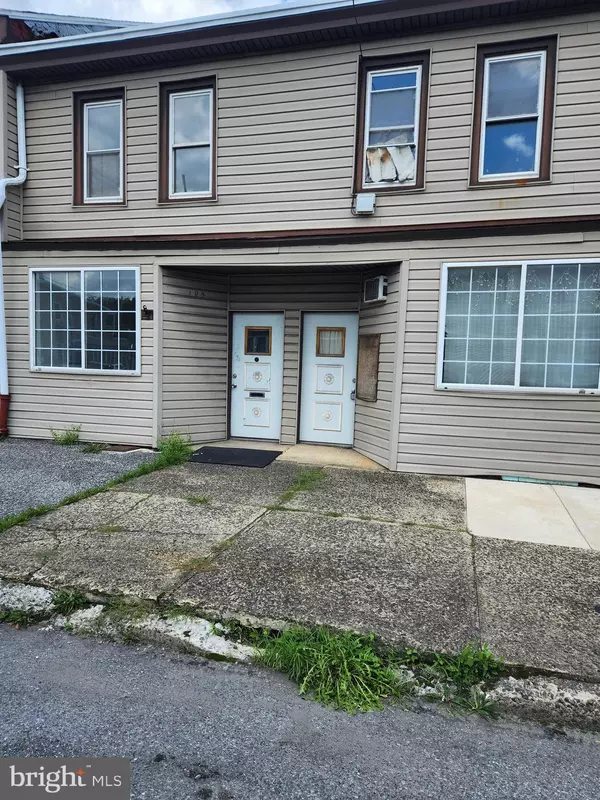 101 S 2ND ST #103, Saint Clair, PA 17970