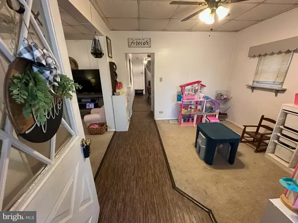 Roaring Spring, PA 16673,628 LOCUST STREET