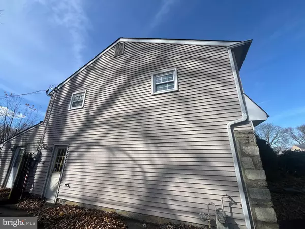 Warminster, PA 18974,972 WINDSOR RD