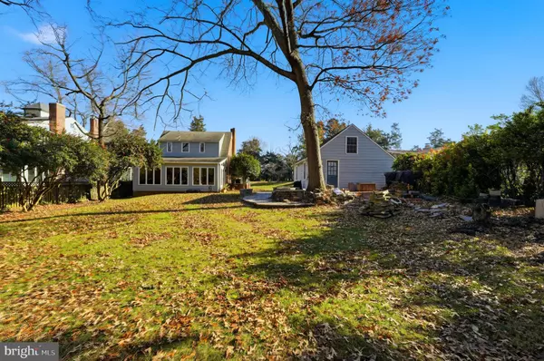 Alexandria, VA 22308,7908 W BOULEVARD DR