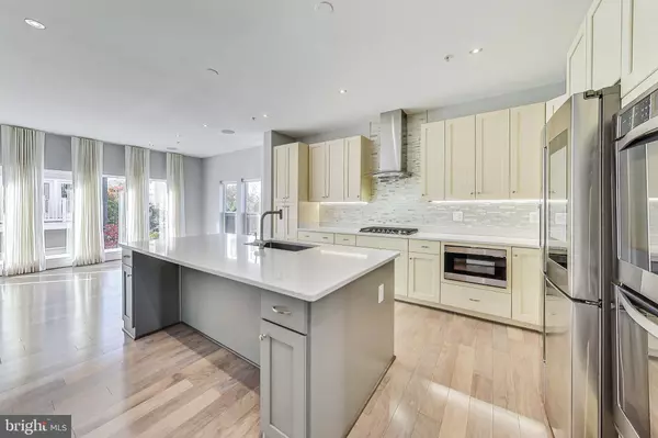 Rockville, MD 20850,1458 PICCARD DR