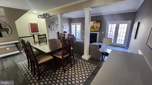 Ashburn, VA 20147,44000 KINGS ARMS SQ